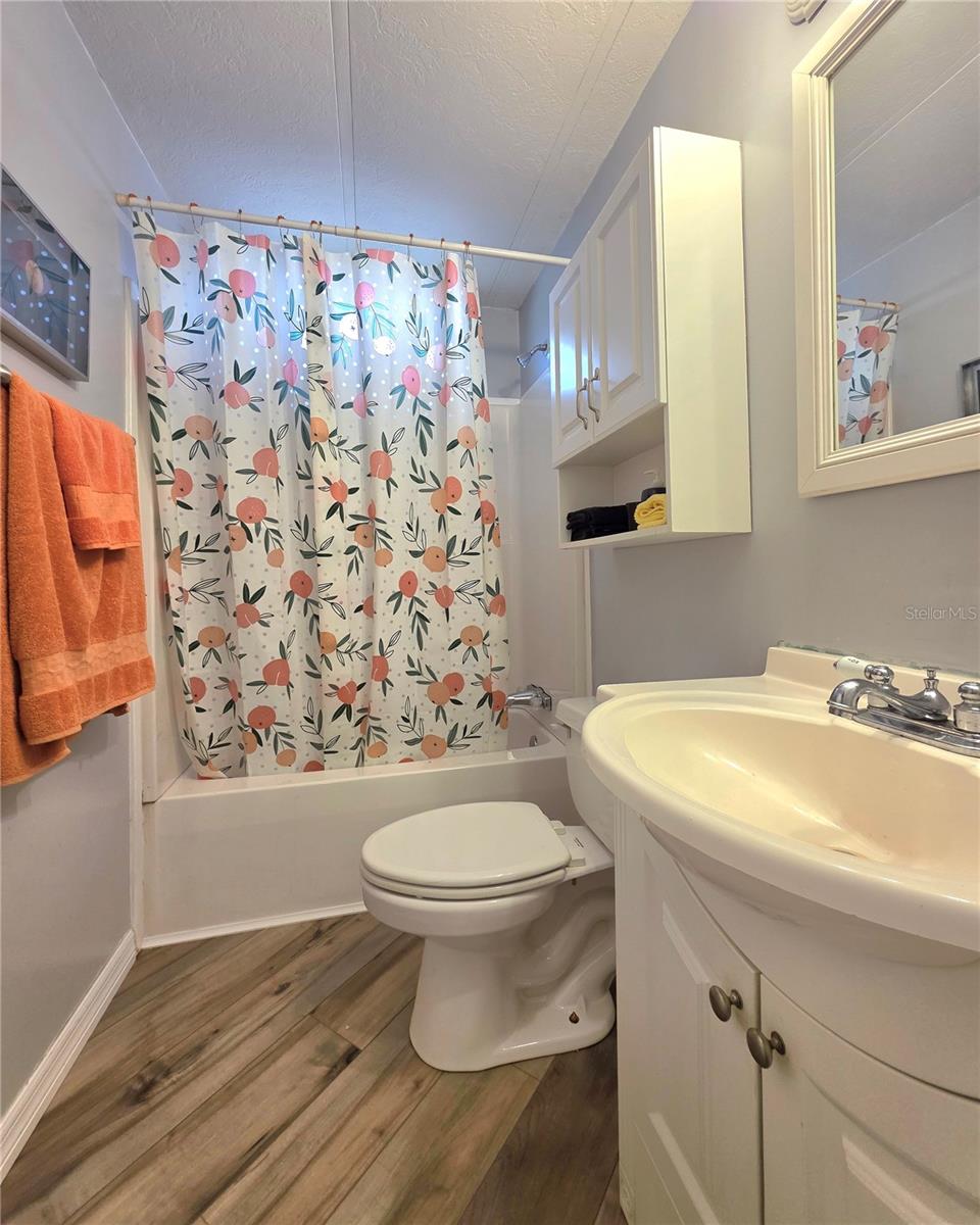 37408 MARTA AVE — photo 32