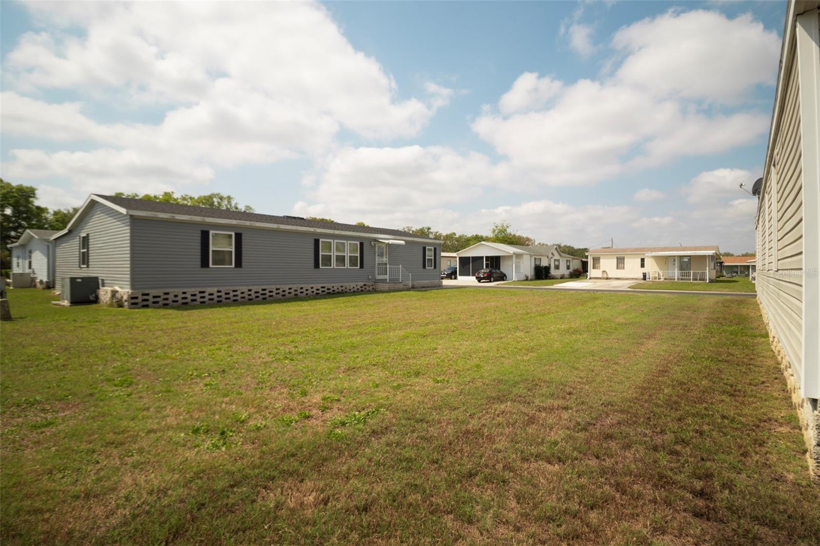 3024 BRIAR ST — photo 11