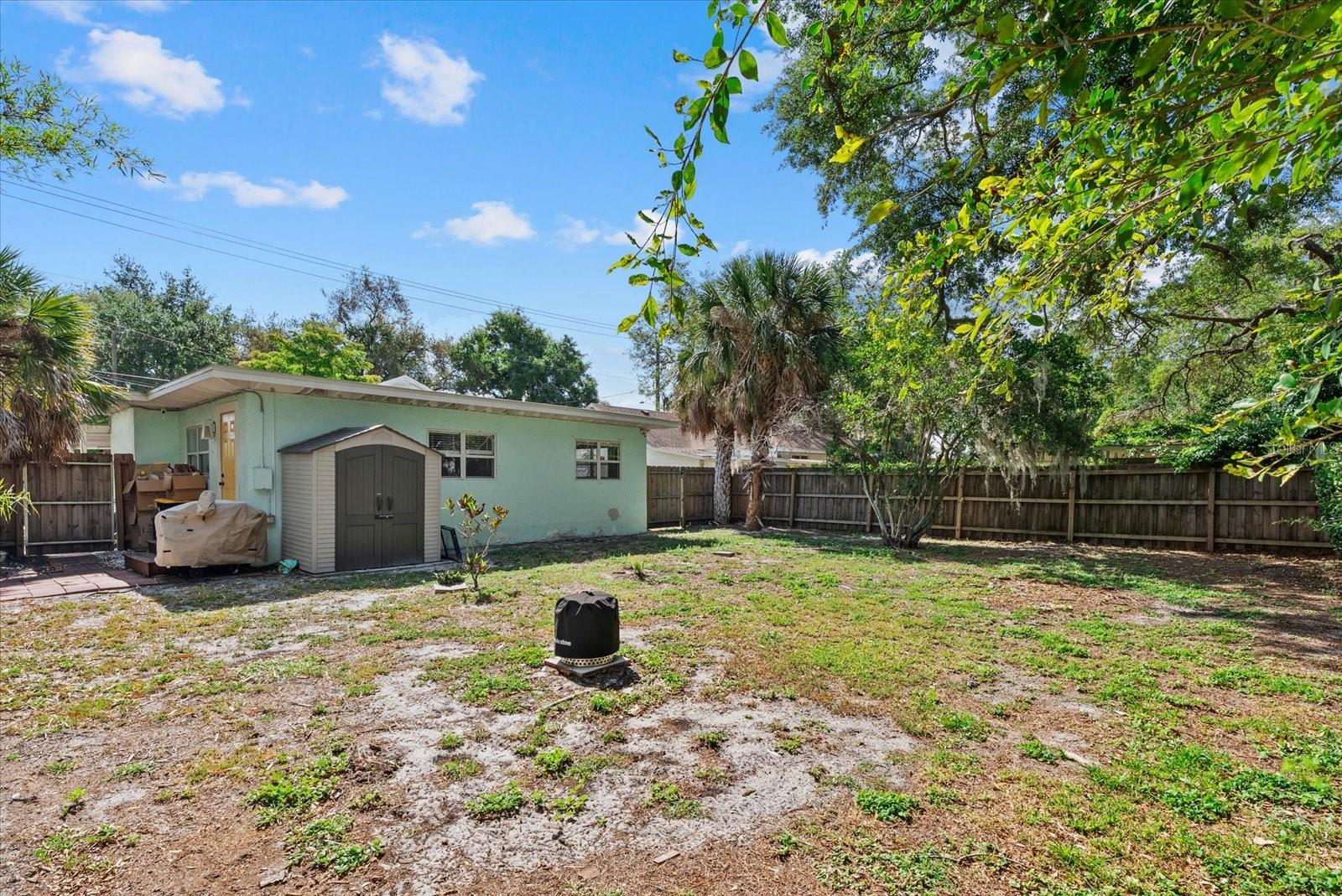 4111 SARASOTA AVE — photo 30