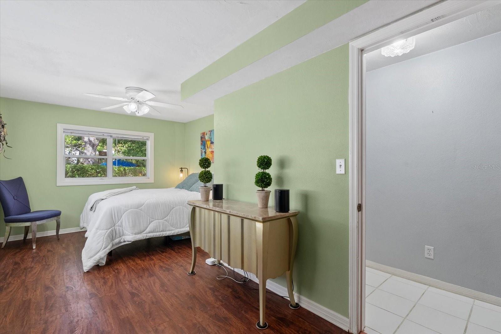4111 SARASOTA AVE — photo 26