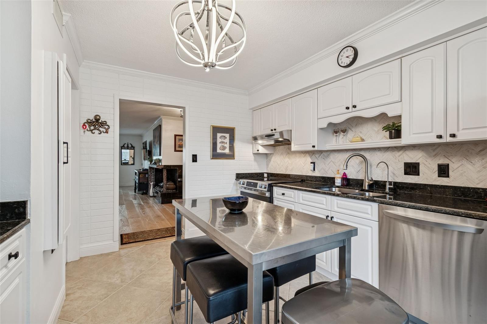 1338 SNELL ISLE BLVD NE #2 — photo 20
