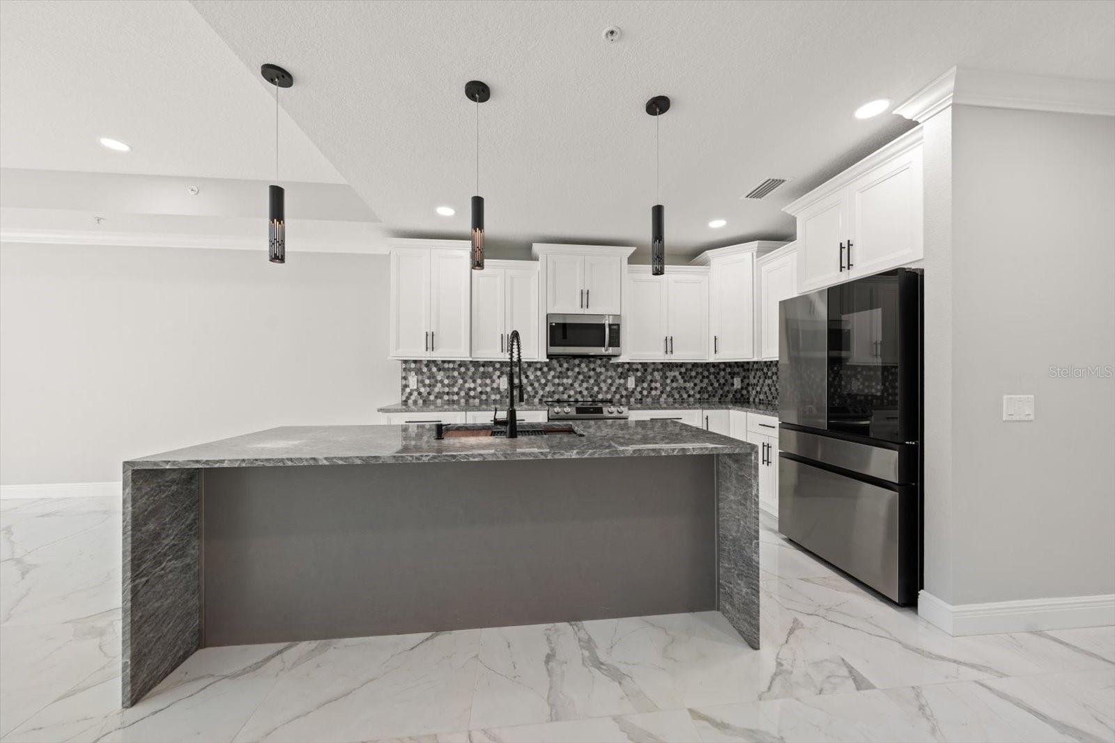 211 DOLPHIN PT #201 — photo 14