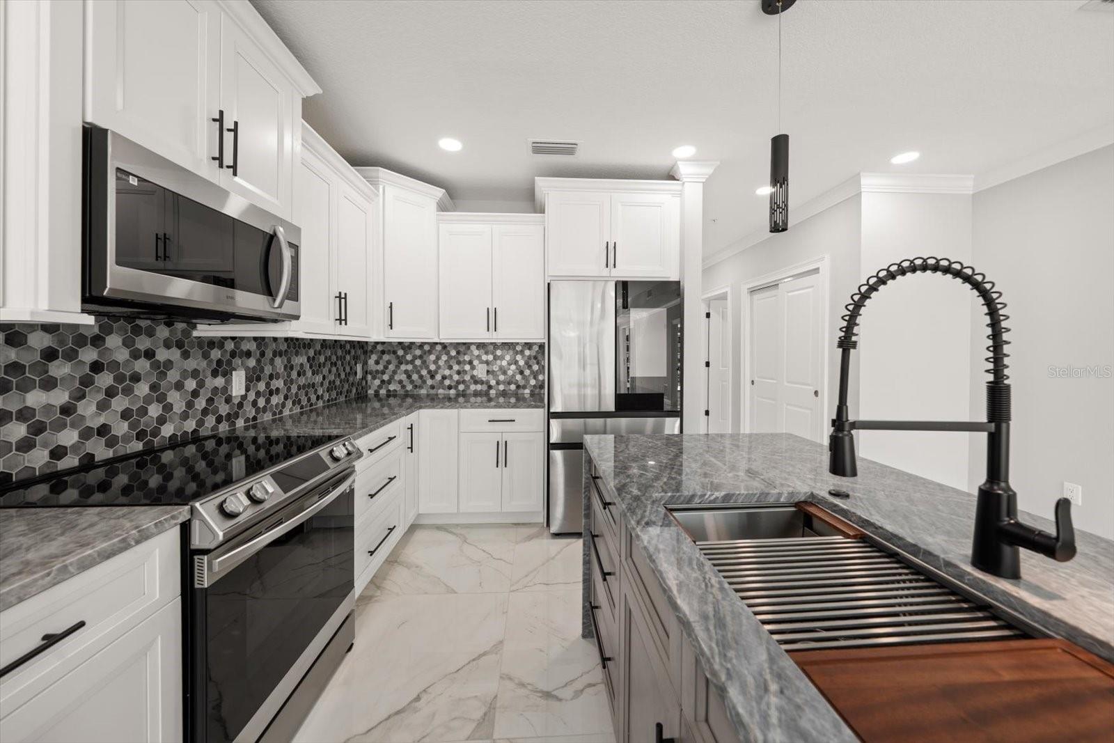 211 DOLPHIN PT #201 — photo 15