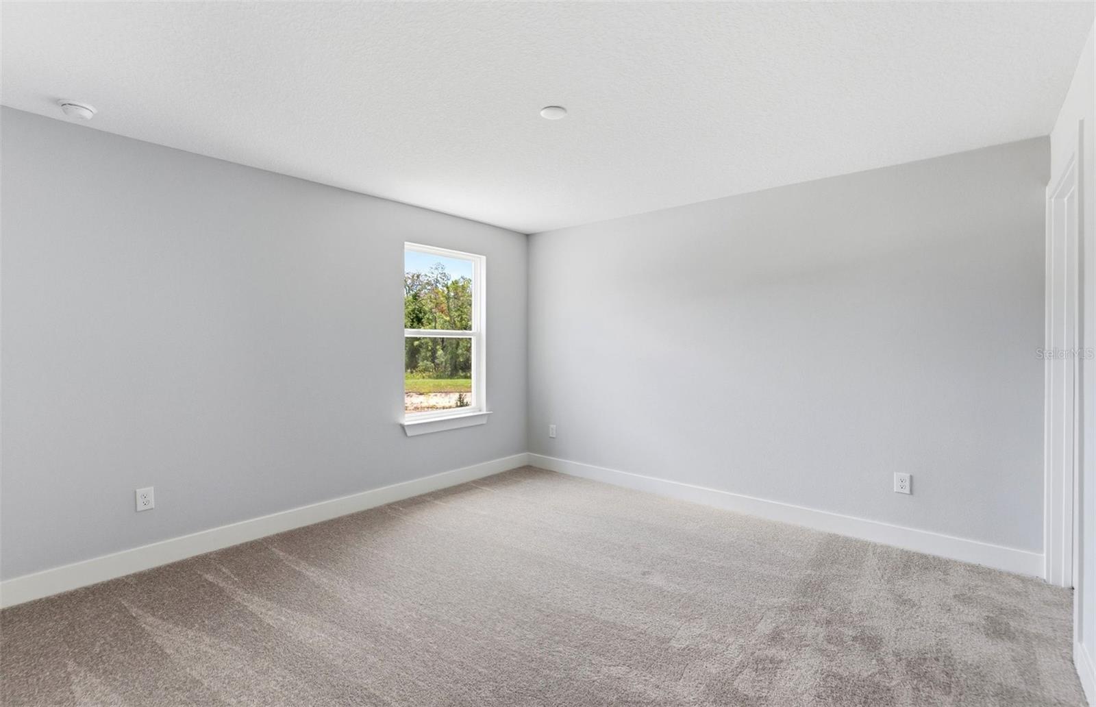 13504 CANYON RIDGE RD — photo 16