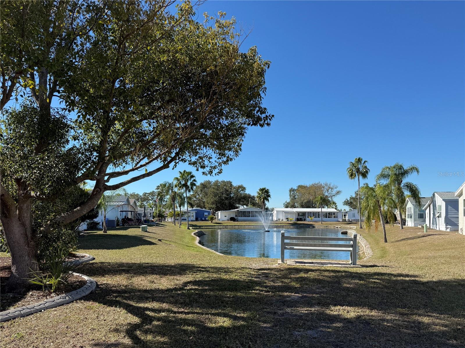 209 S PORT ROYAL LN — photo 5