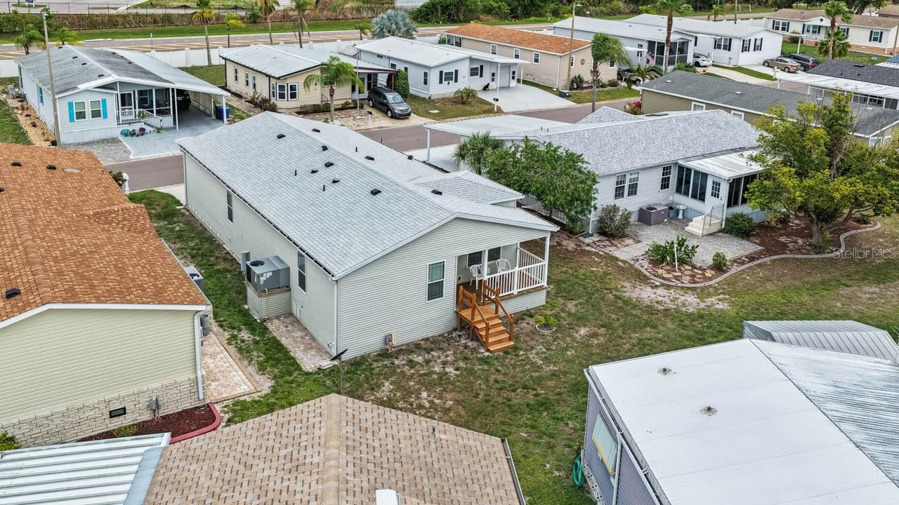 209 S PORT ROYAL LN — photo 30