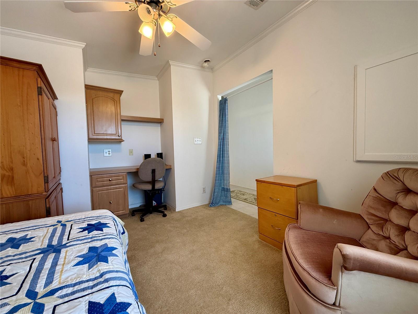 209 S PORT ROYAL LN — photo 22