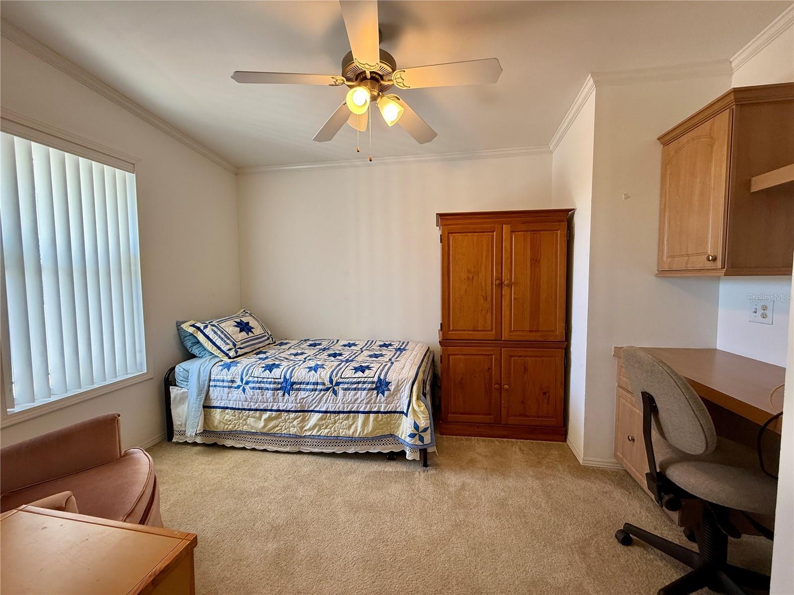 209 S PORT ROYAL LN — photo 21