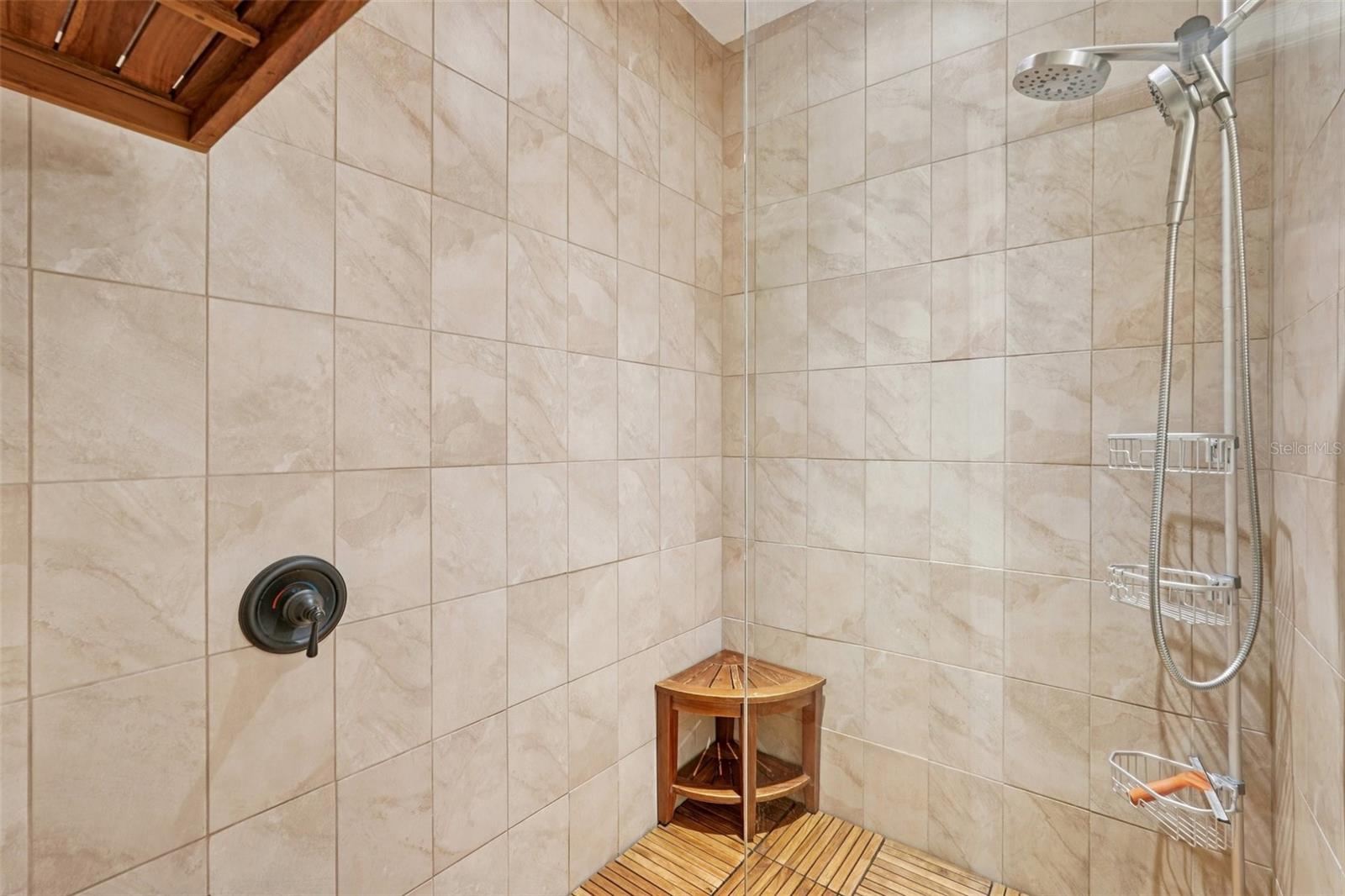 1435 EMERALD DUNES DR — photo 21