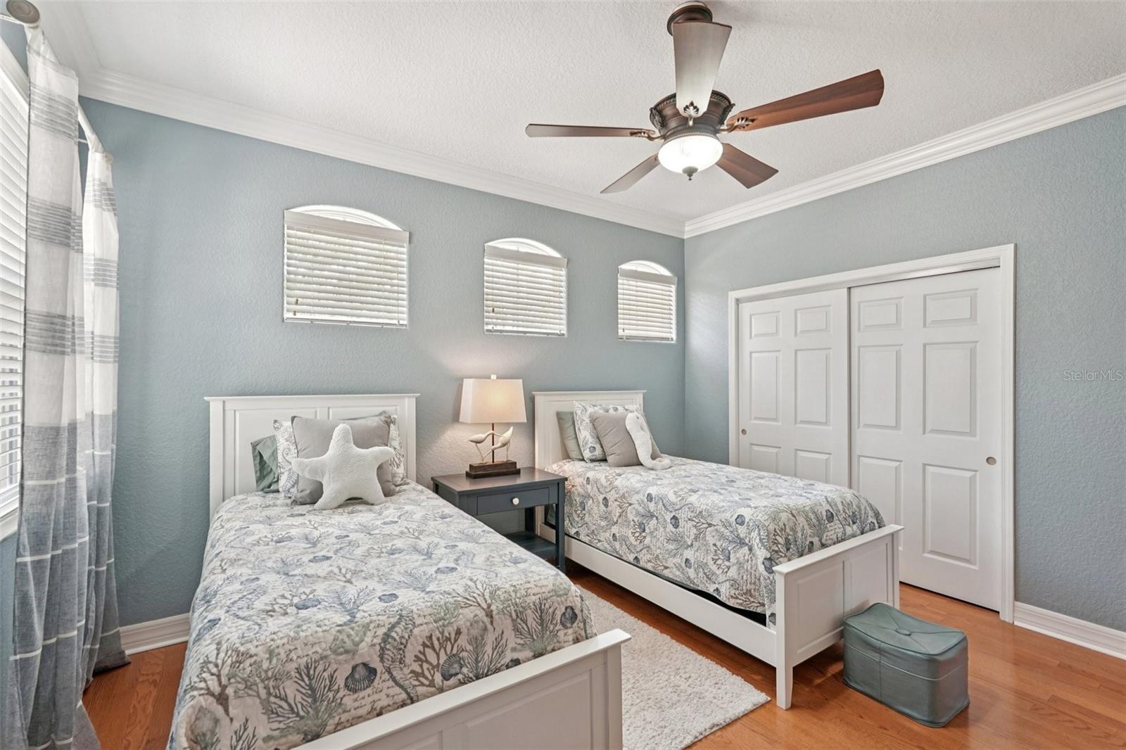 1435 EMERALD DUNES DR — photo 31