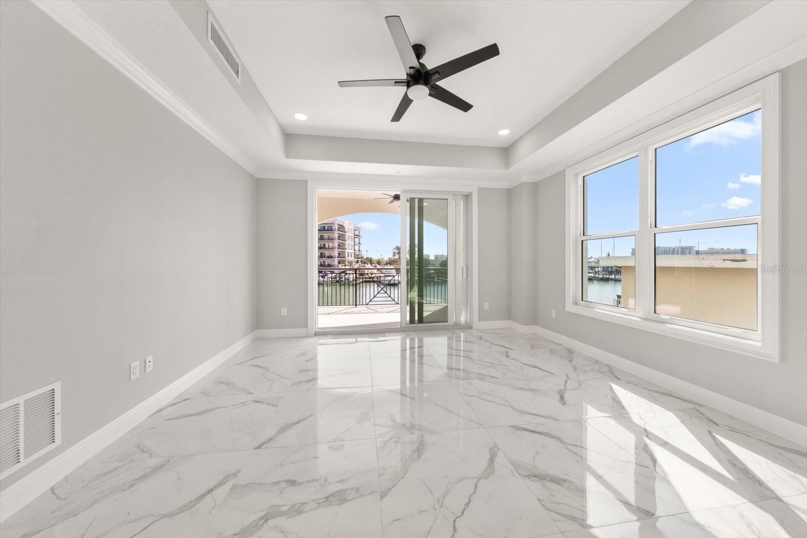 211 DOLPHIN PT #203 — photo 10