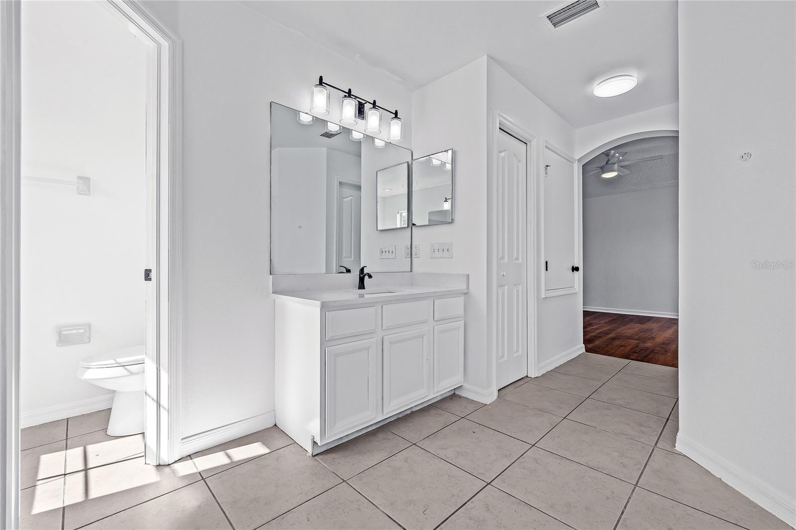 8212 CYPRESS BREEZE WAY — photo 39