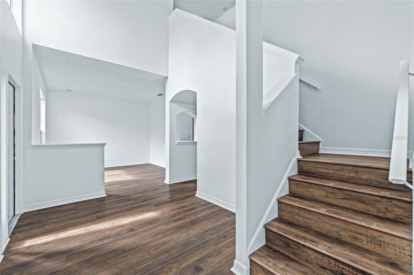 8212 CYPRESS BREEZE WAY — photo 13