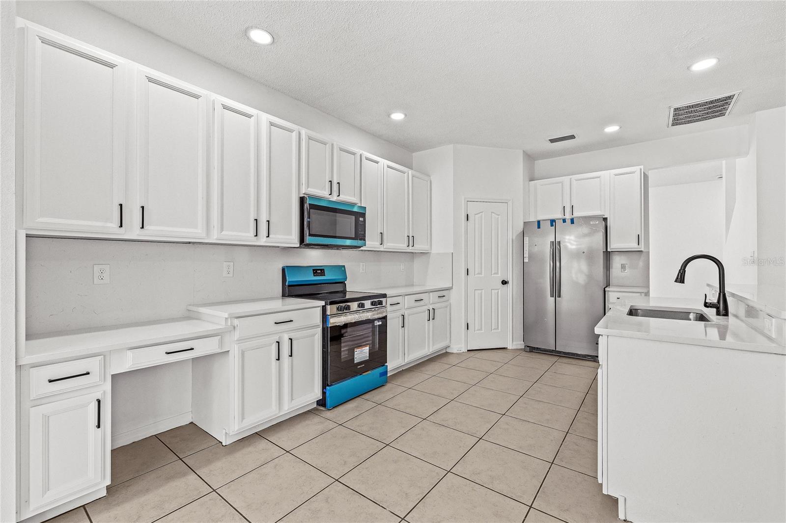 8212 CYPRESS BREEZE WAY — photo 21