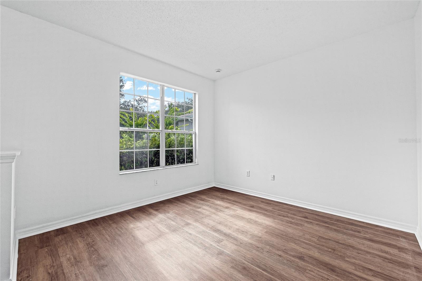 8212 CYPRESS BREEZE WAY — photo 80