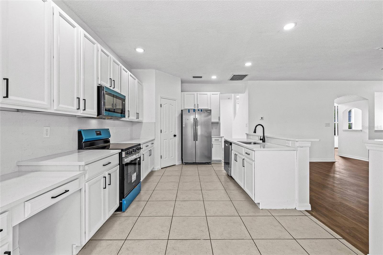 8212 CYPRESS BREEZE WAY — photo 22