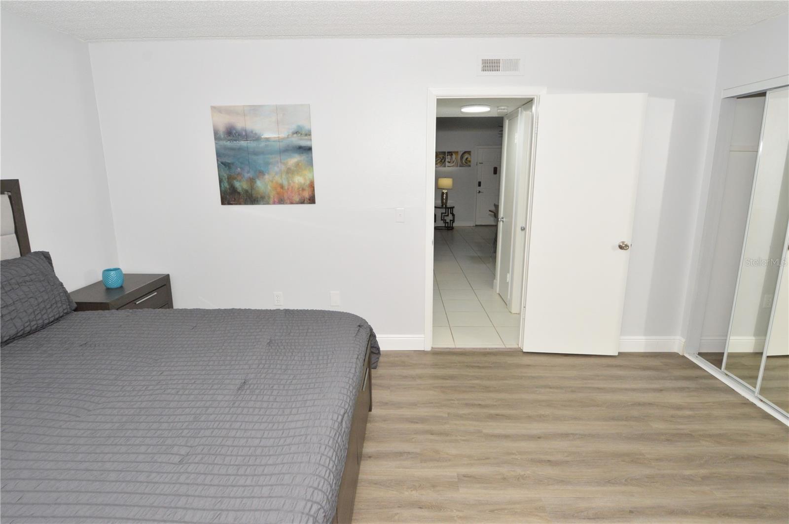 12760 INDIAN ROCKS RD #555 — photo 33