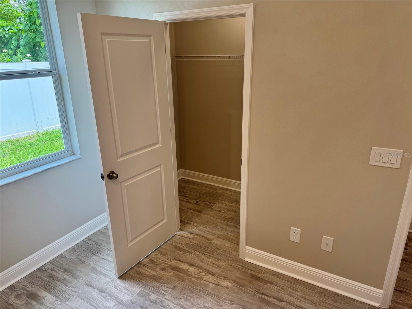 37549 TERI CT — photo 32