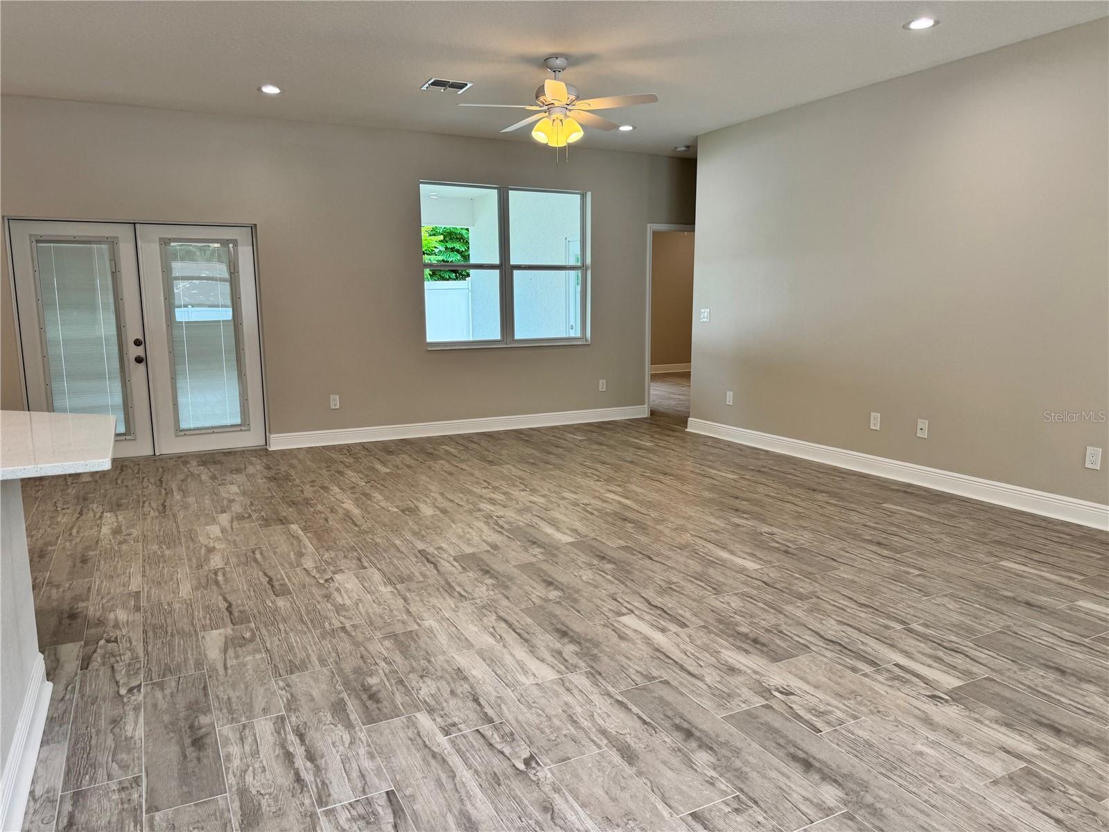 37549 TERI CT — photo 7