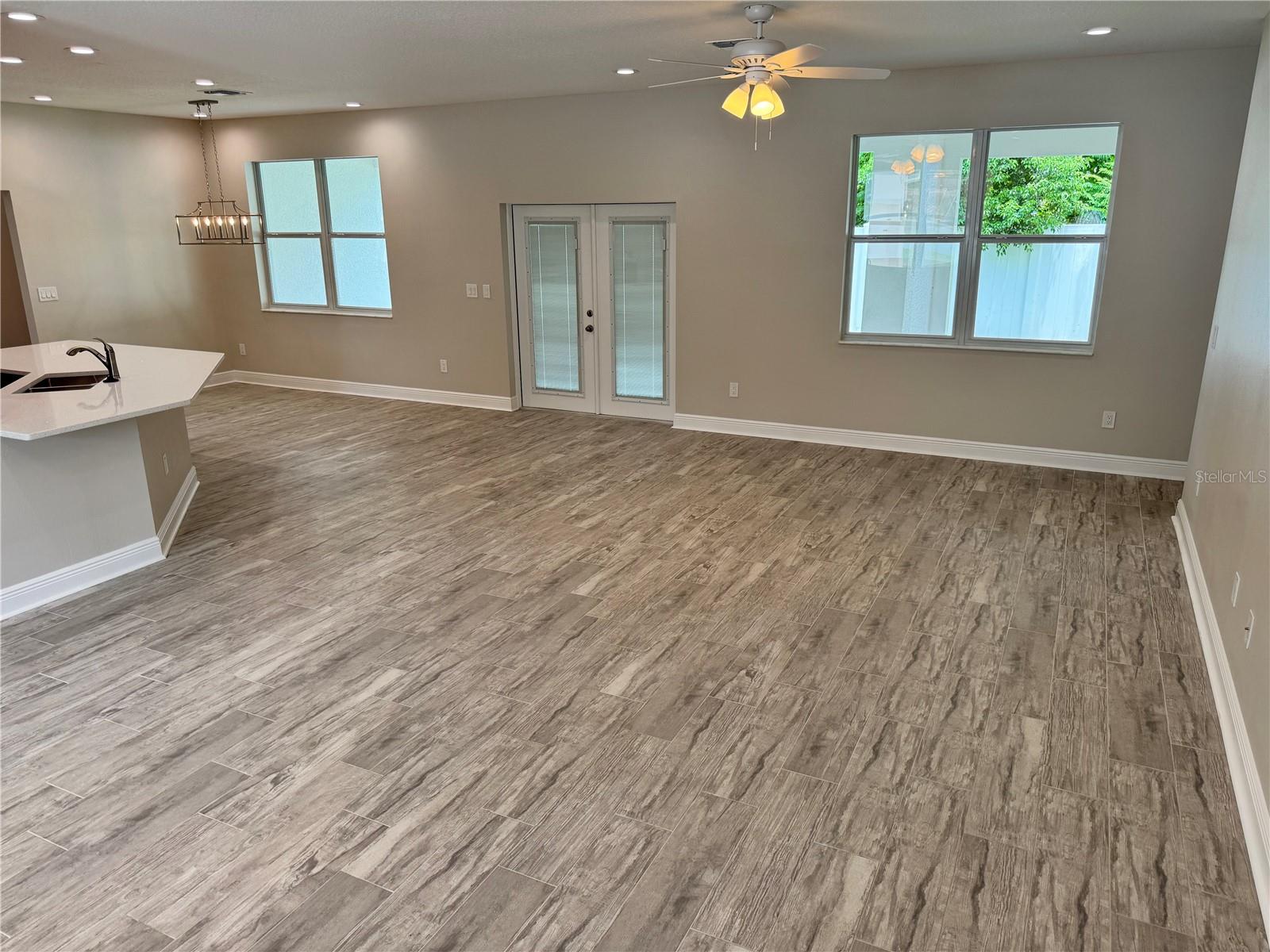 37549 TERI CT — photo 11