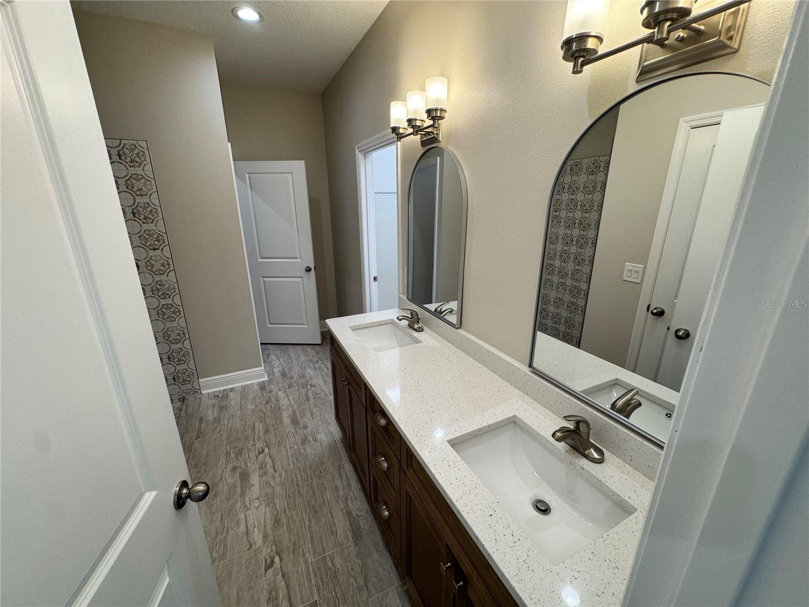 37549 TERI CT — photo 52