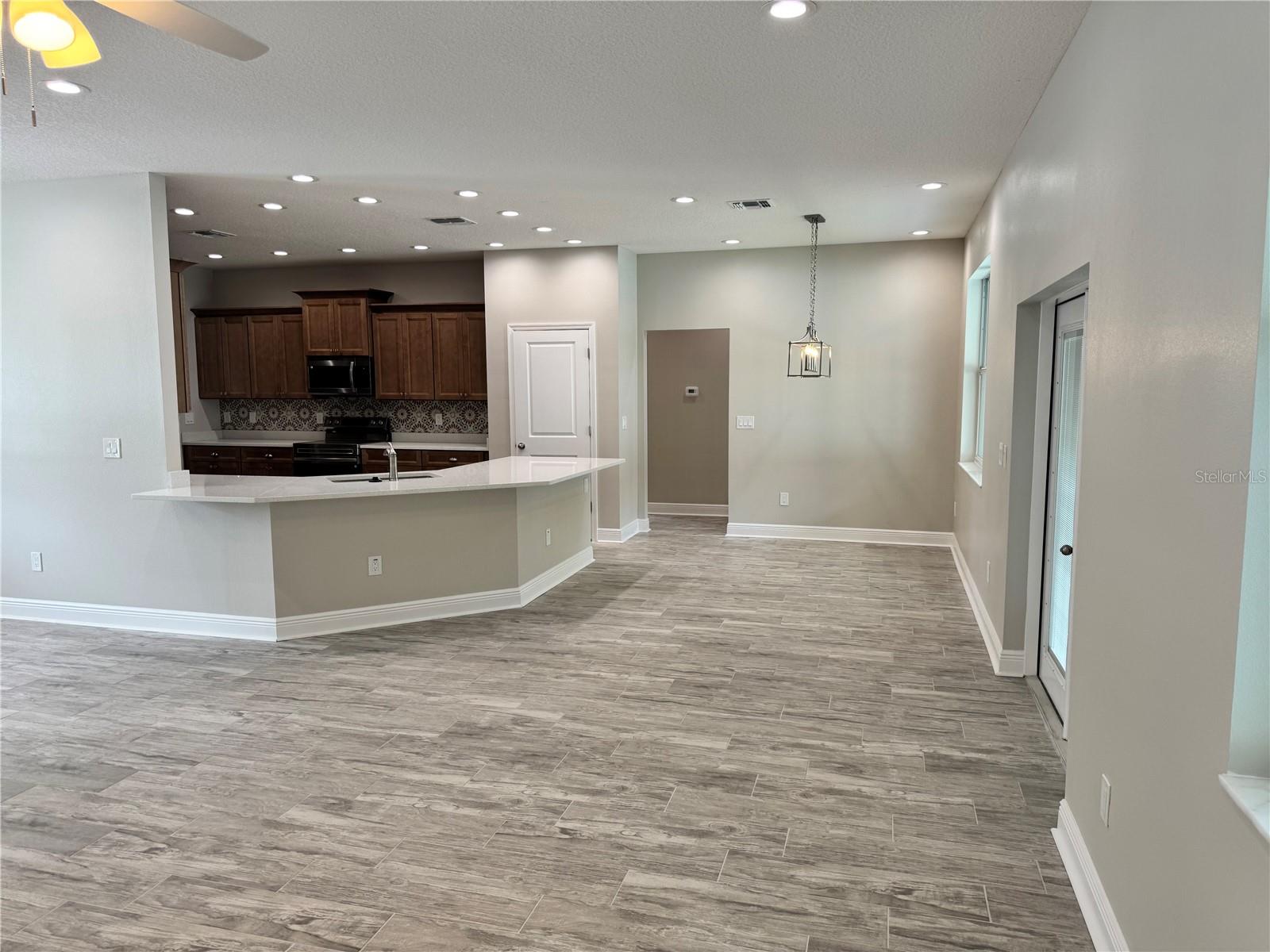 37549 TERI CT — photo 14