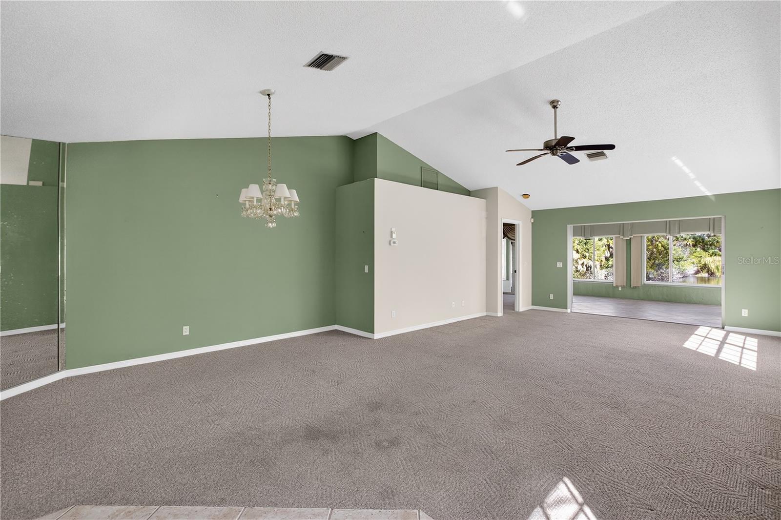 1803 ASHLEY DR — photo 17