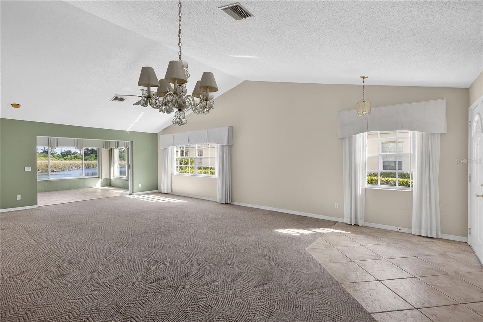 1803 ASHLEY DR — photo 18