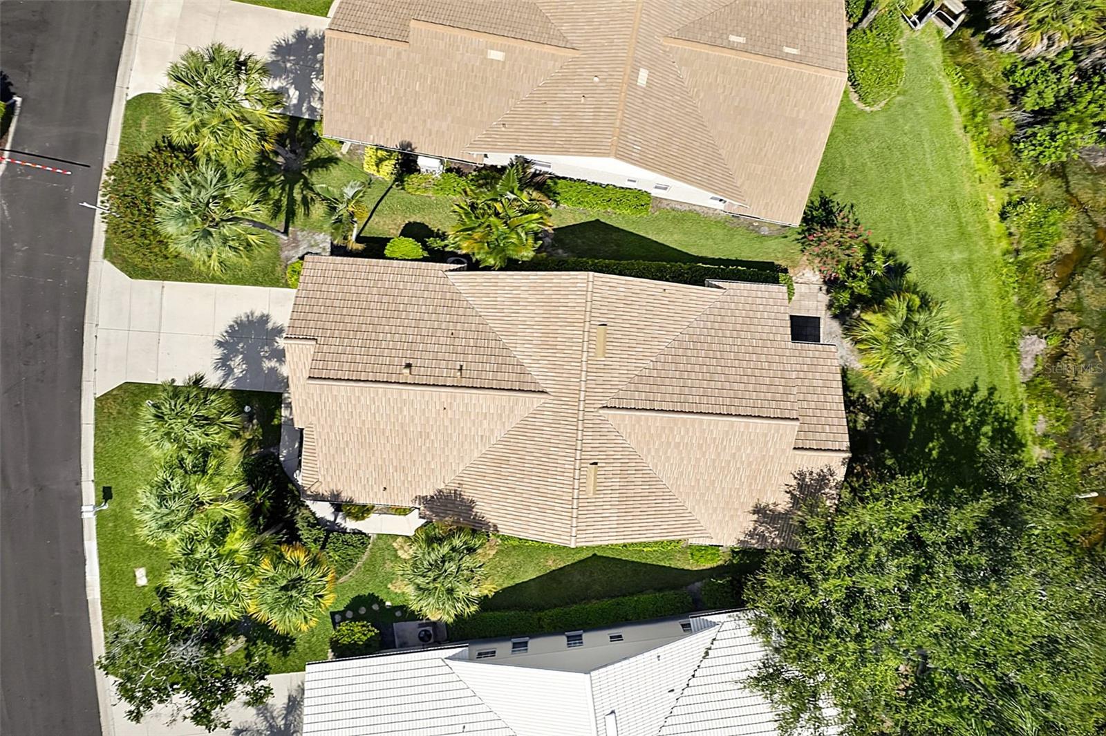 1803 ASHLEY DR — photo 8