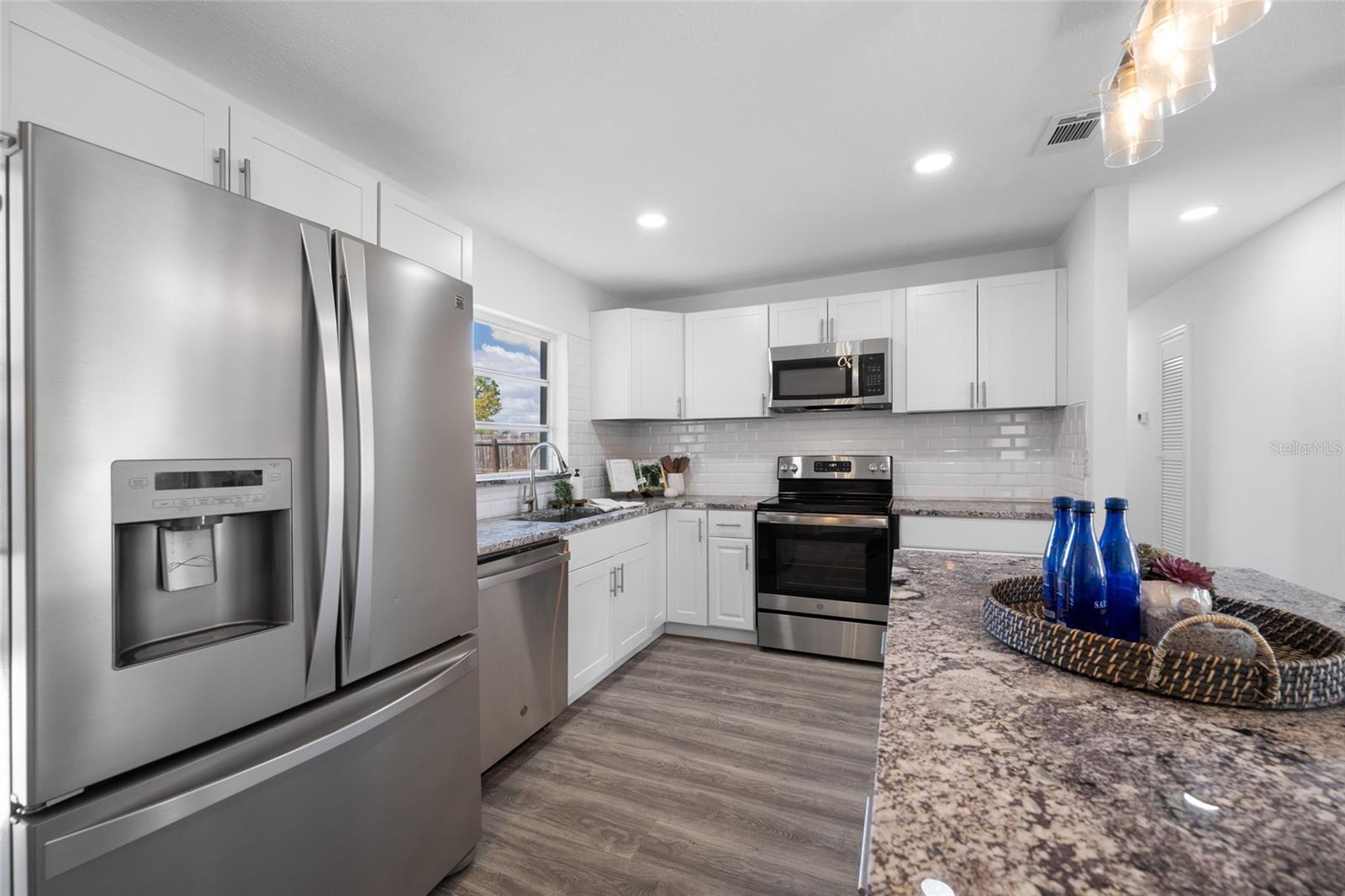 4916 CARLYLE RD — photo 14