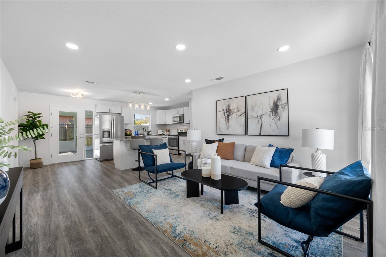 4916 CARLYLE RD — photo 4
