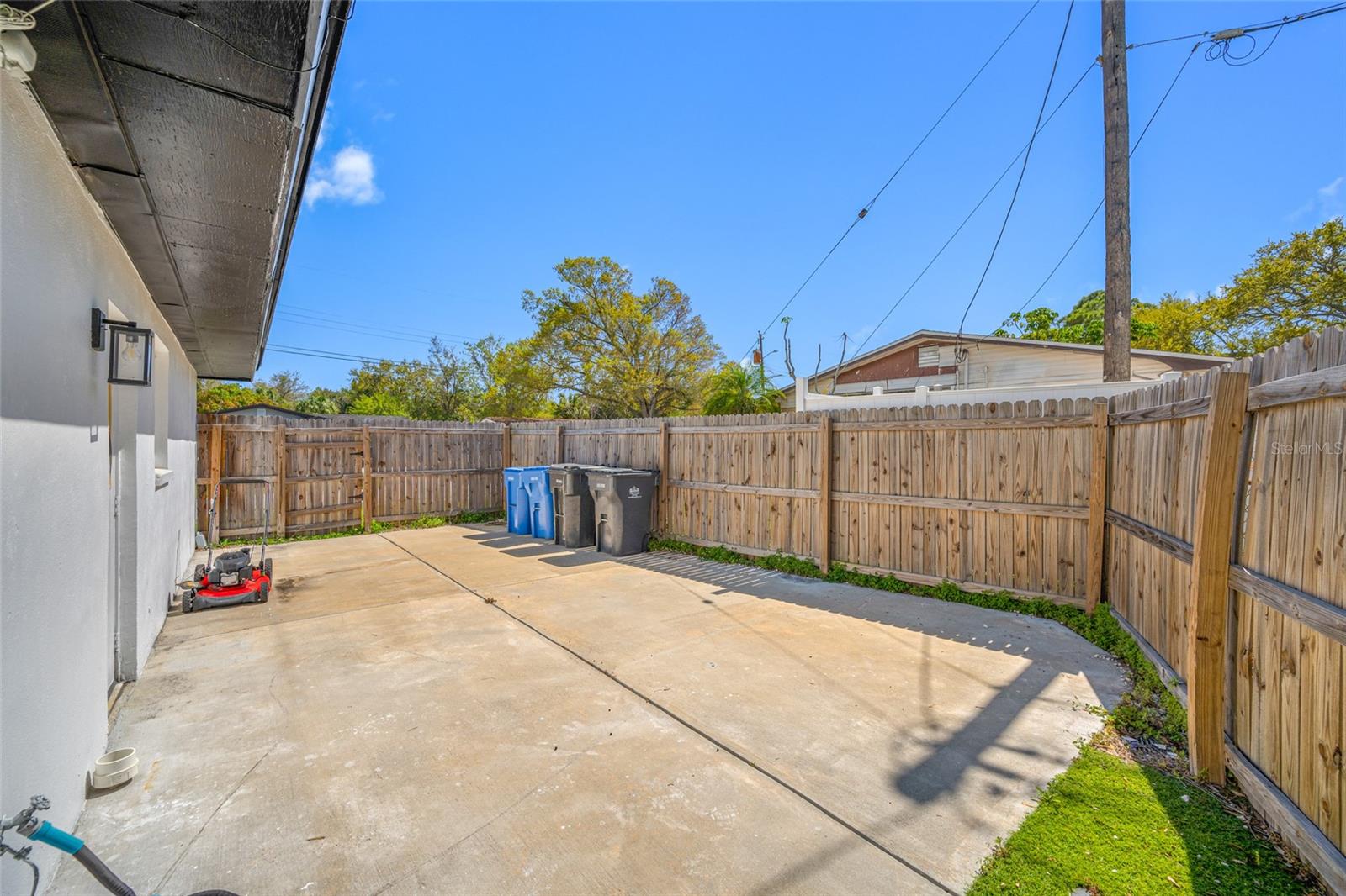 4916 CARLYLE RD — photo 30