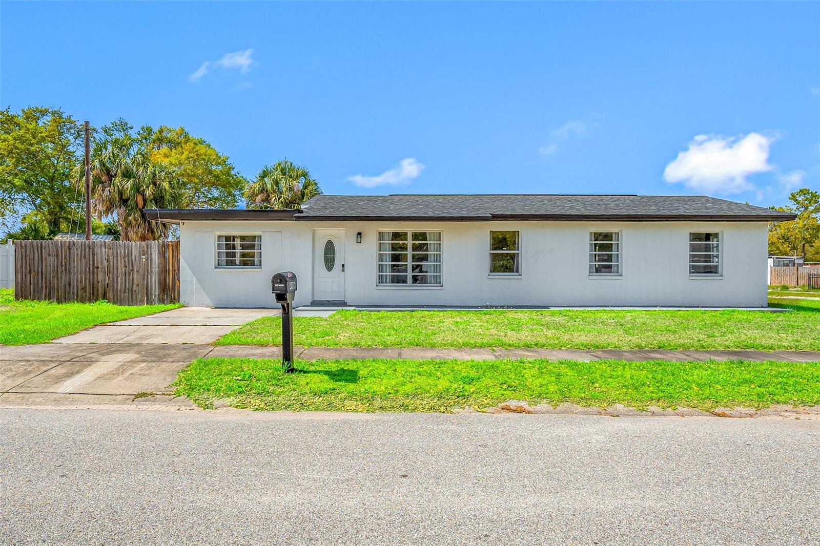 4916 CARLYLE RD — photo 34