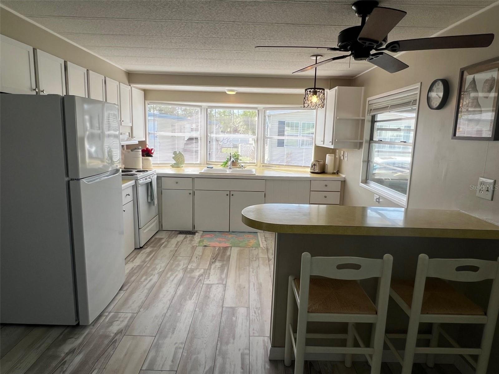 103 PINDO PALM ST W — photo 15