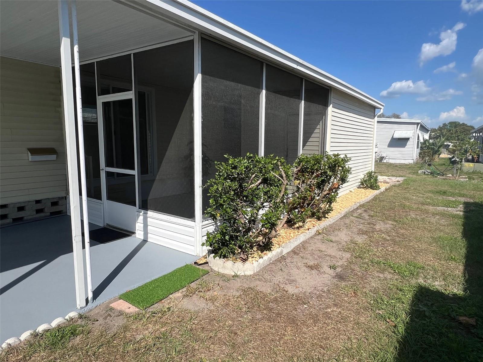103 PINDO PALM ST W — photo 4