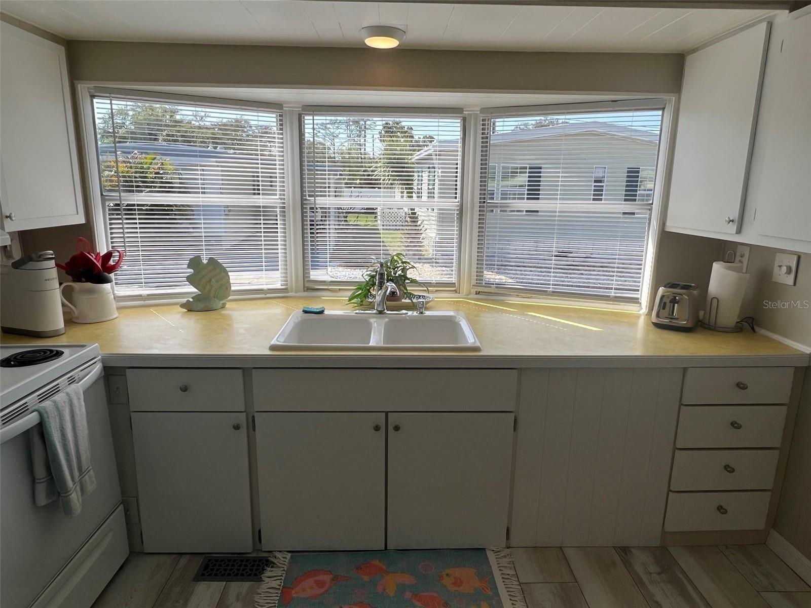 103 PINDO PALM ST W — photo 16