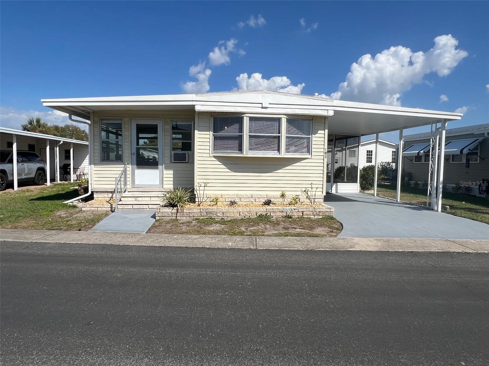 103 PINDO PALM ST W — photo 3