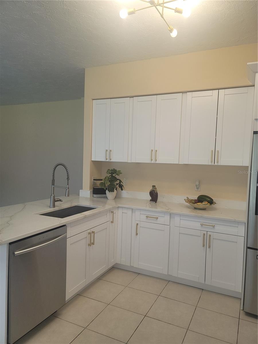 27640 BREAKERS DR — photo 78