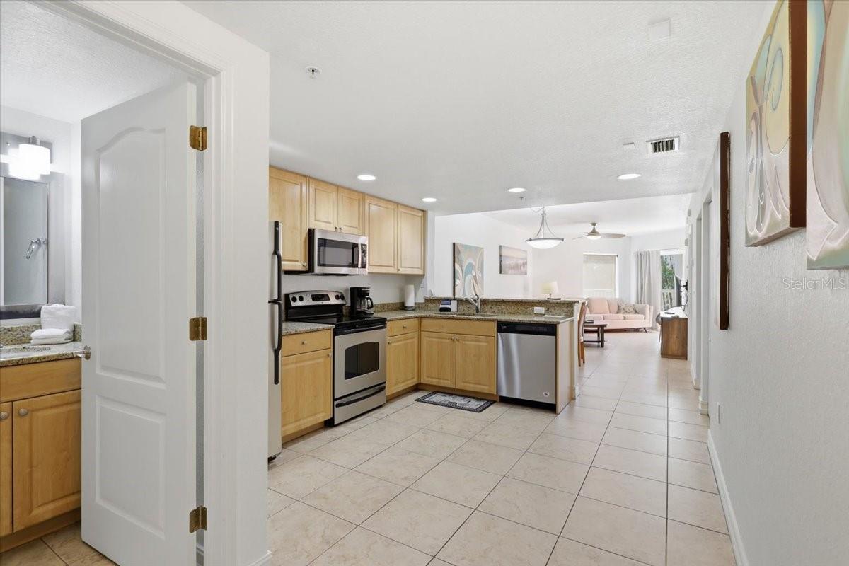 Home in TREASURE ISLAND — photo 11