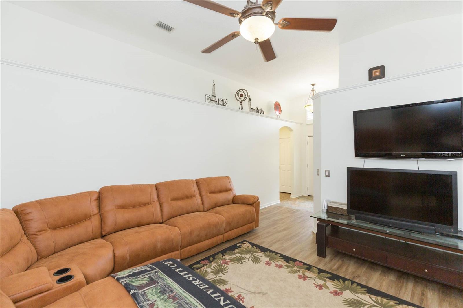 876 ADDISON DR NE — photo 8