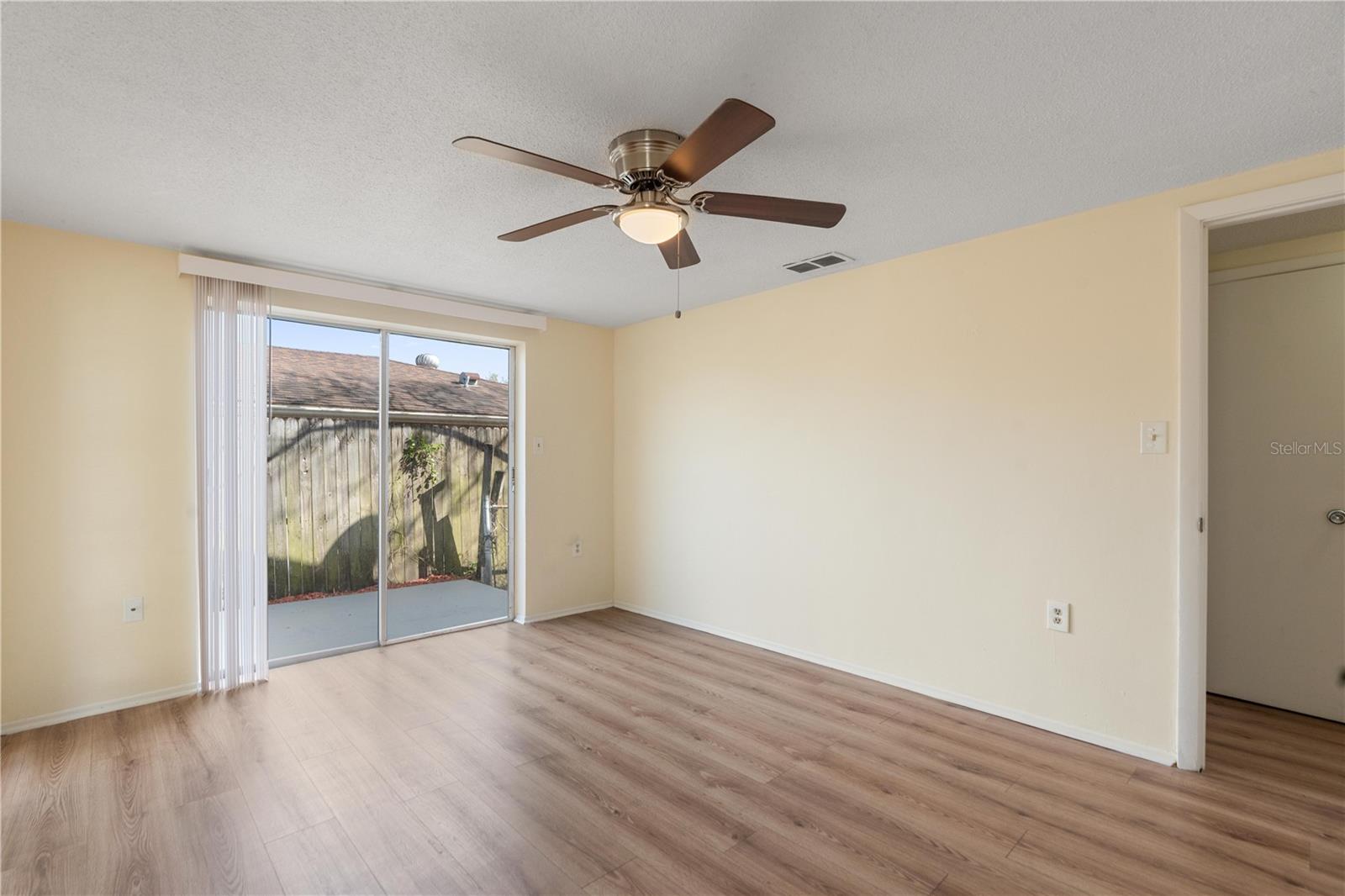 9020 HUNT CLUB LN — photo 15