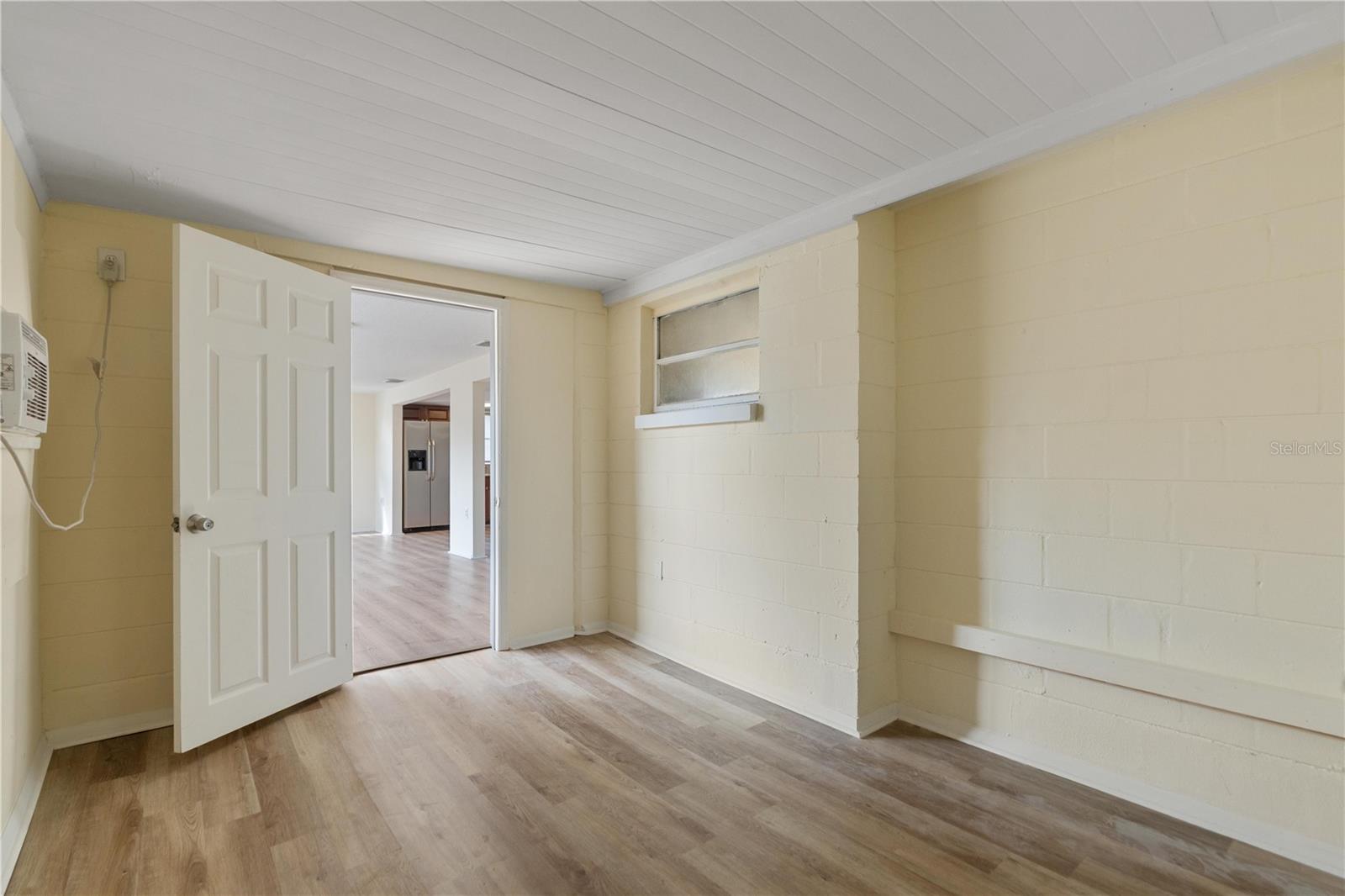 9020 HUNT CLUB LN — photo 20