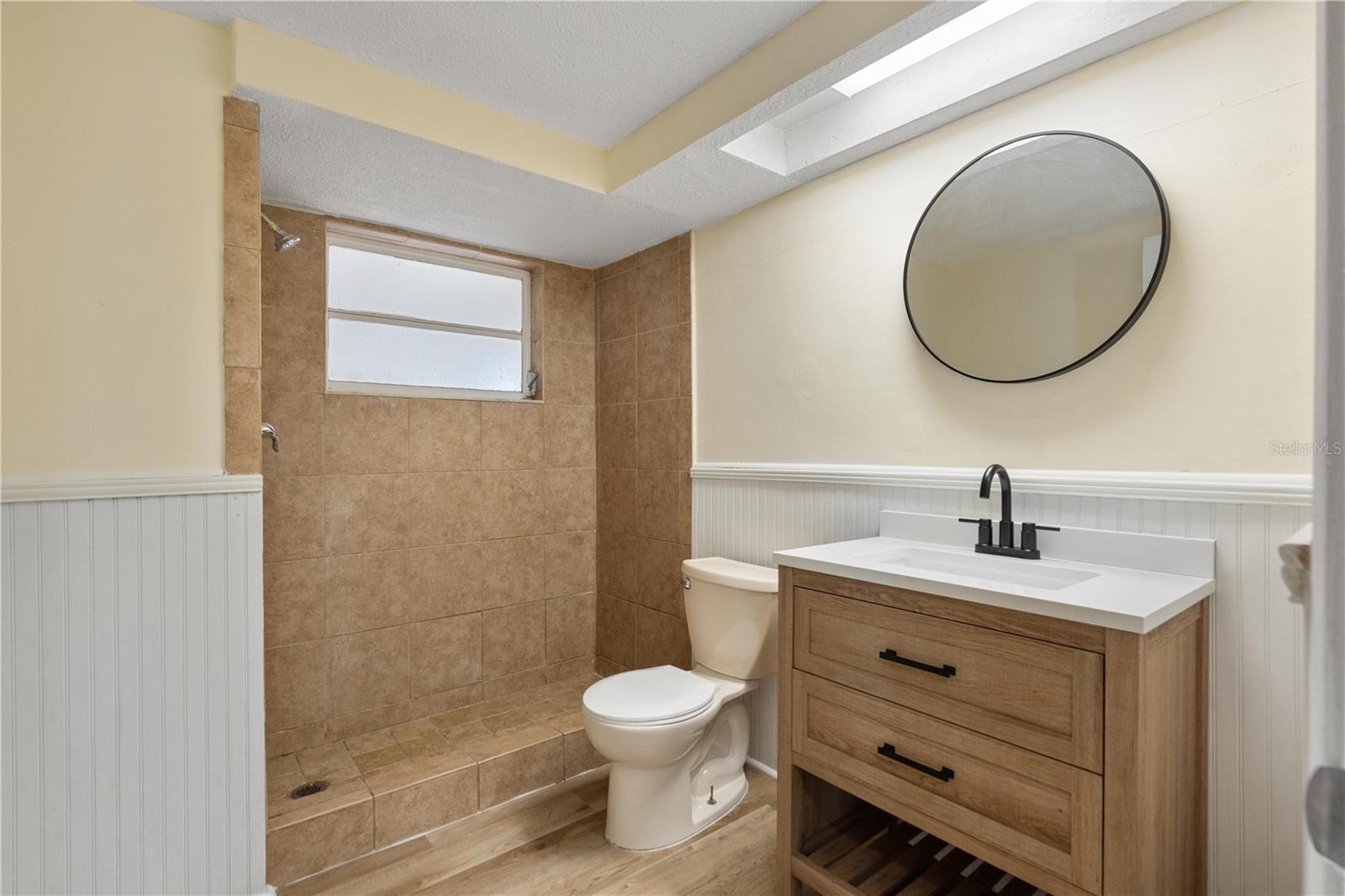 9020 HUNT CLUB LN — photo 18