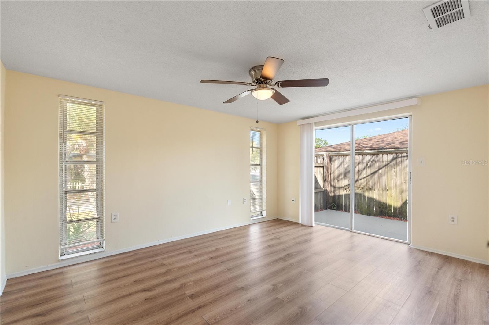 9020 HUNT CLUB LN — photo 13
