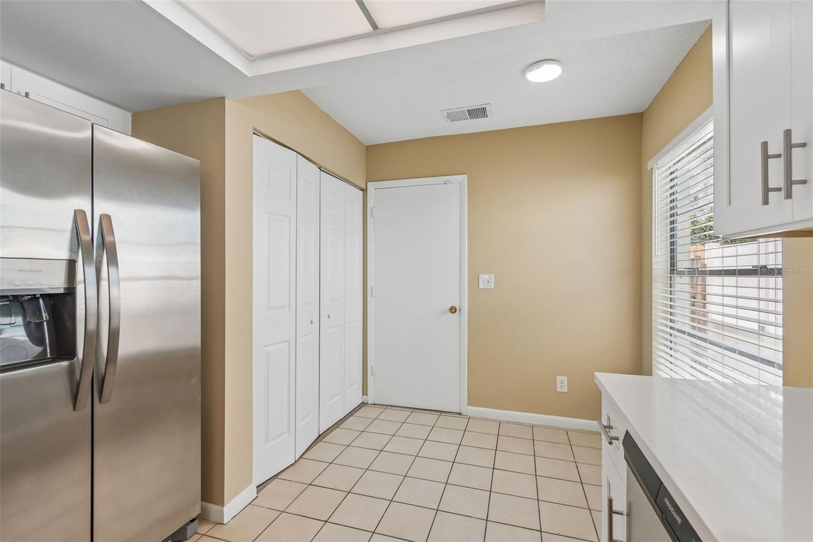 8301 IBERIA PL — photo 18