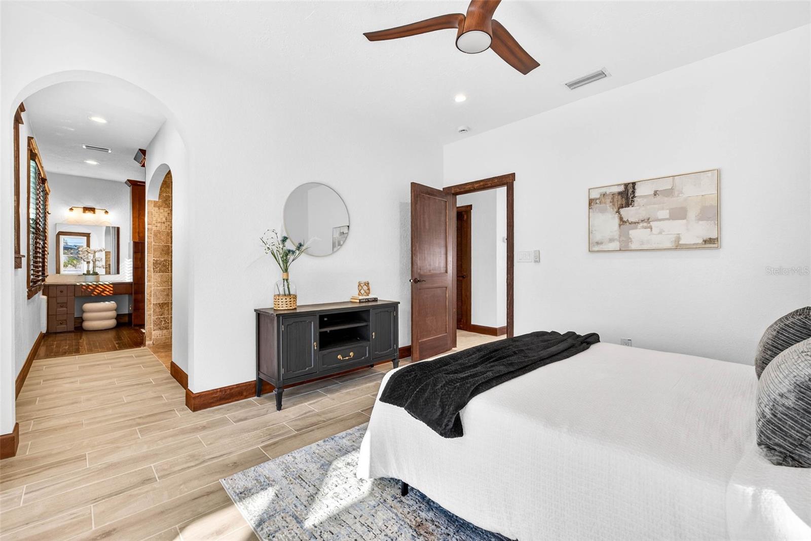 236 SAN SALVADOR DR — photo 23