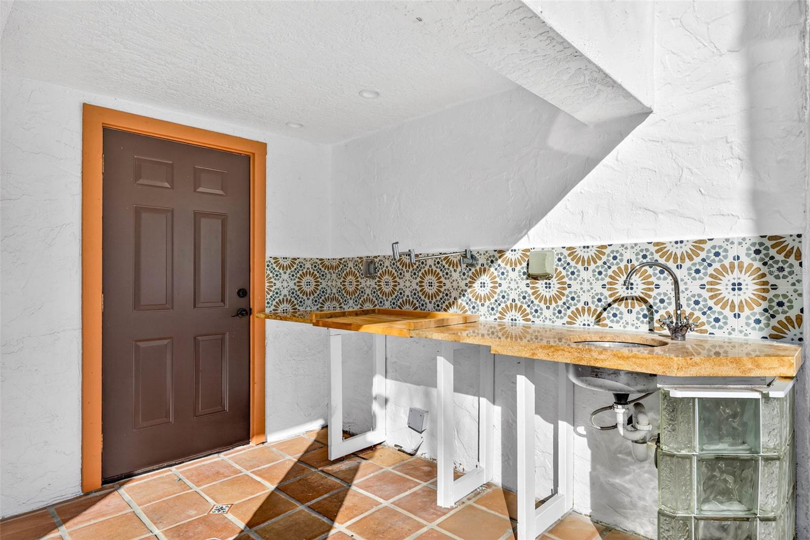 236 SAN SALVADOR DR — photo 41