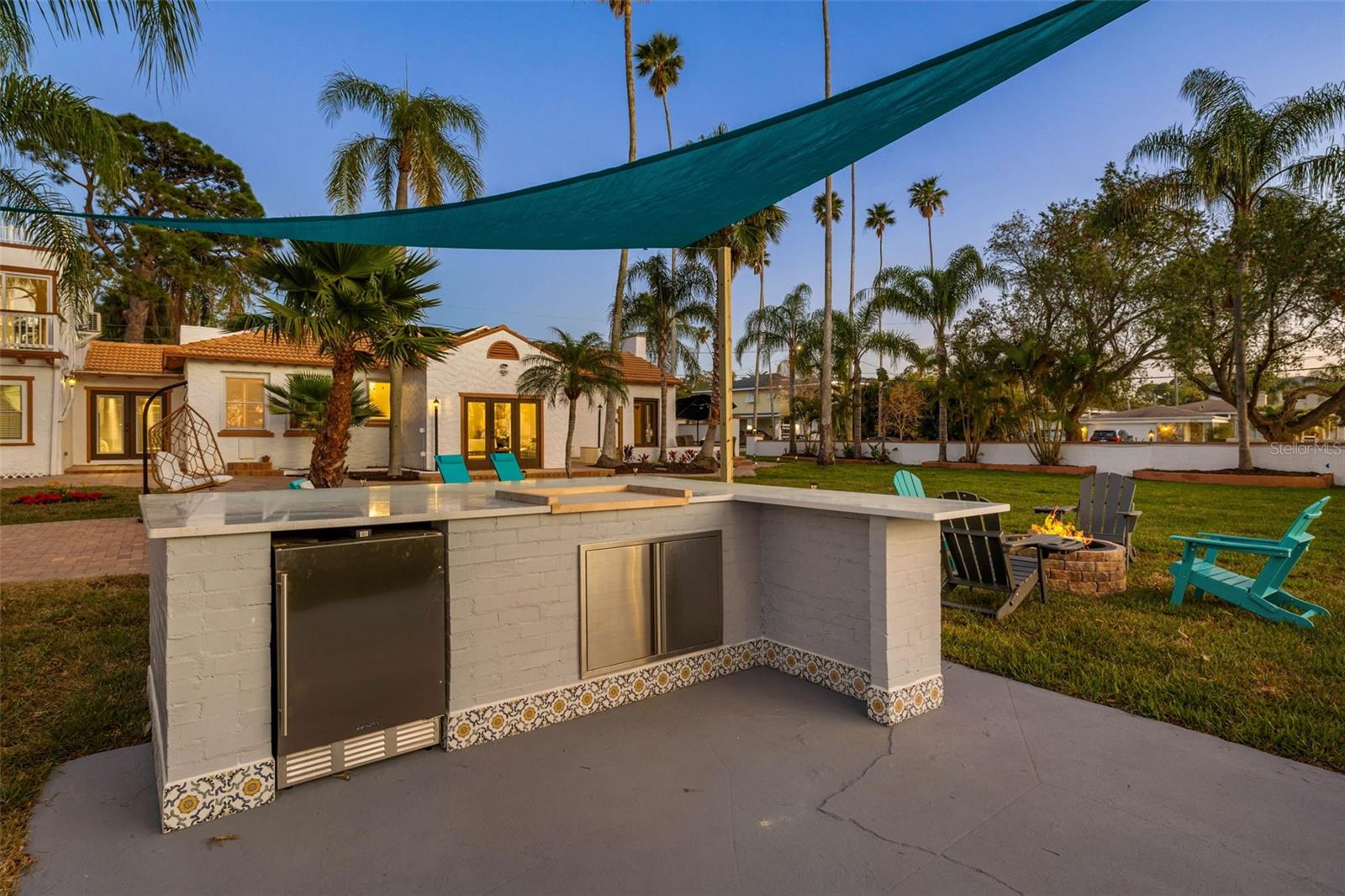236 SAN SALVADOR DR — photo 3