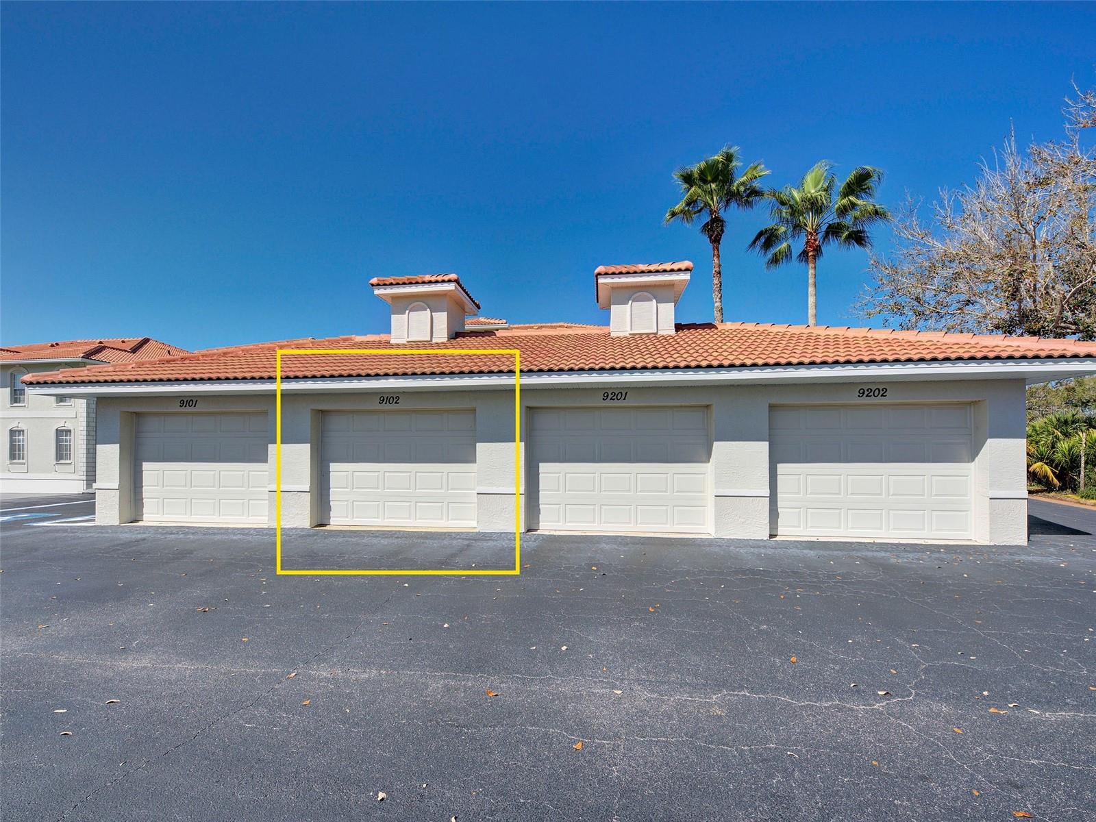 9102 L PAVIA BLVD #9102 — photo 37