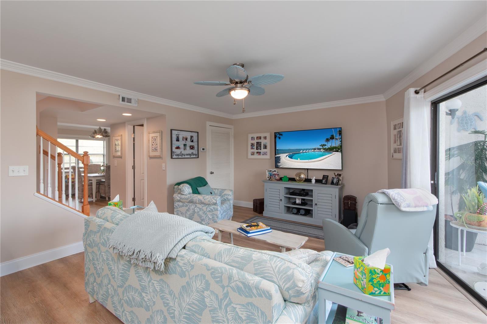 15 TURNER ST #4 — photo 2